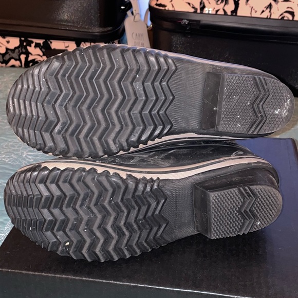 Sorel: woman’s winter boot size 8.5 - Picture 4 of 4